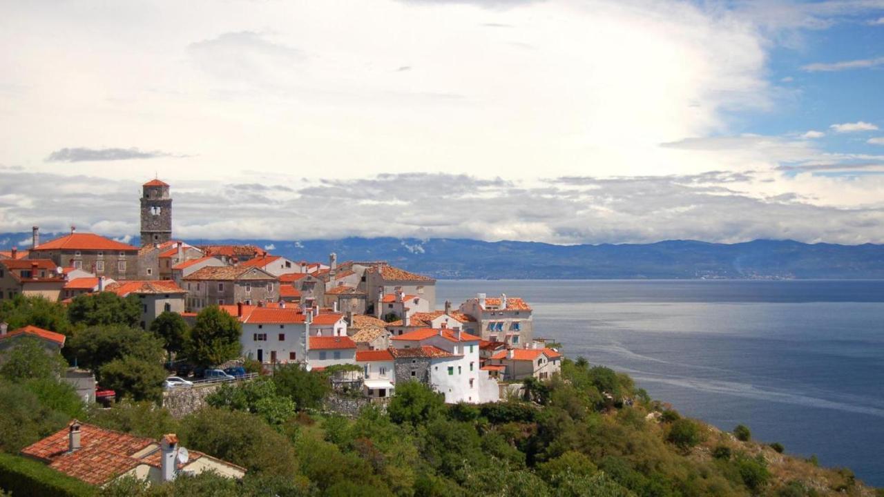 Villa Stasja Brsec Exterior photo